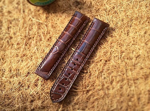 Dây đồng hồ da cá sấu